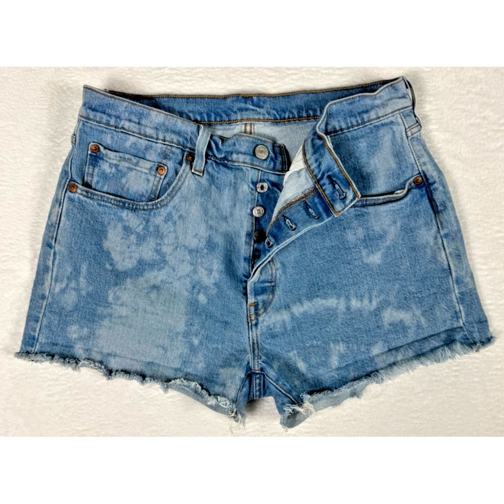 Levi's 501 High Rise Vintage Style Cutoff Raw Hem Denim Shorts W32 Light Wash